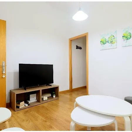 Piso En Emili´s House2 *