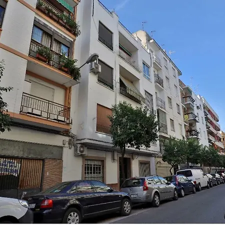 Piso En Emili´s House2 Apartamento