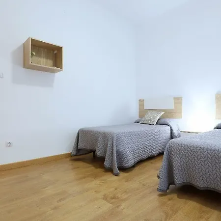 Apartment Piso En Emili's House2